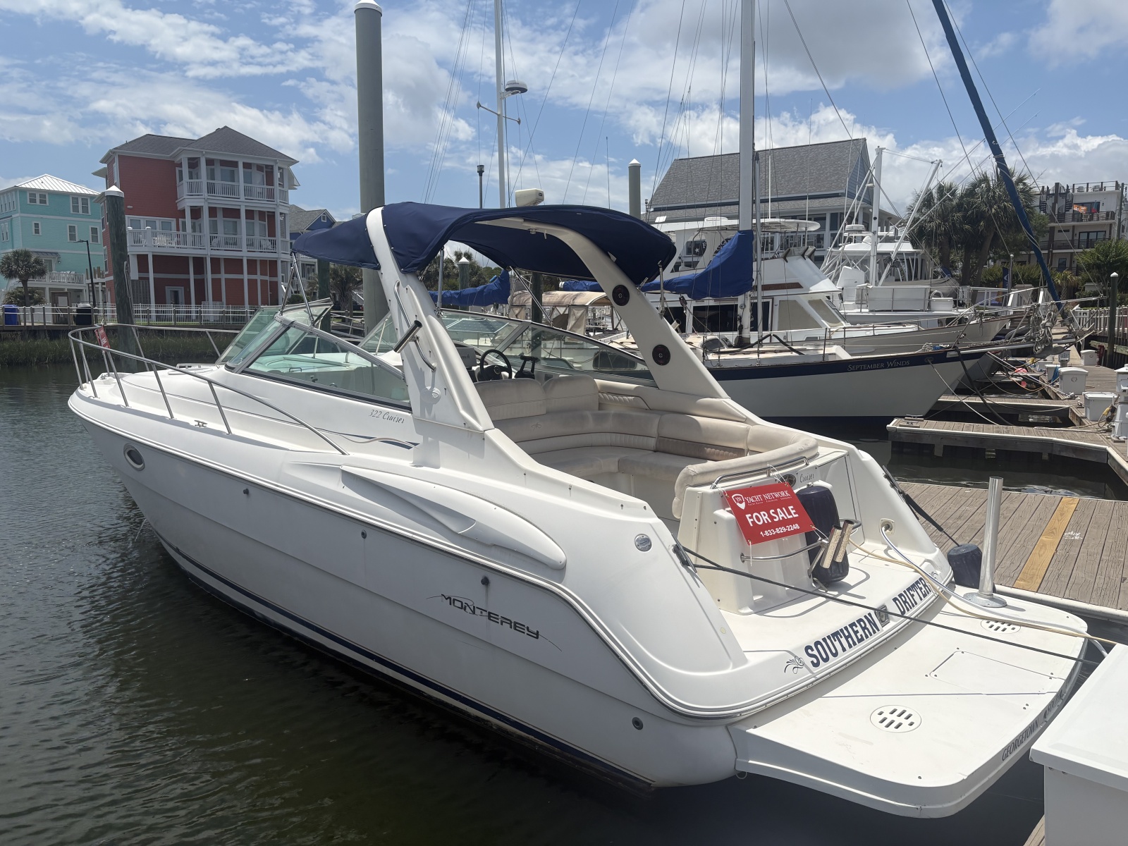 2000 Monterey 322 Cruiser — photo 1