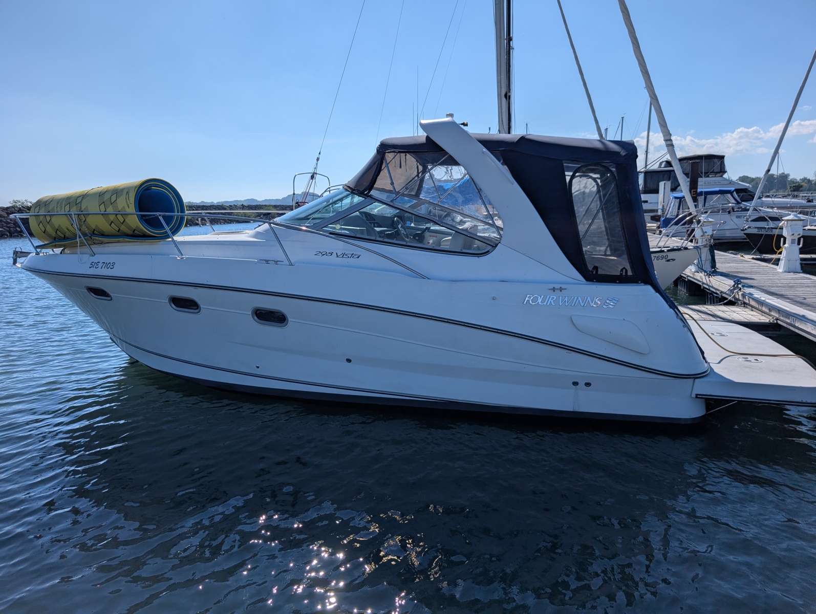 2000 Four Winns 298 Vista — photo 1