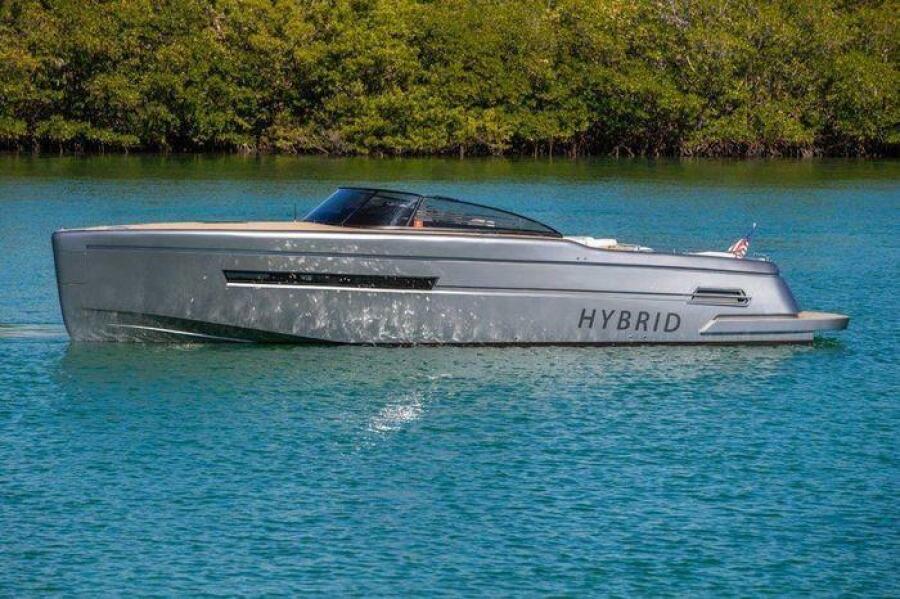 2018 Canard eMotion HYBRID — photo 1