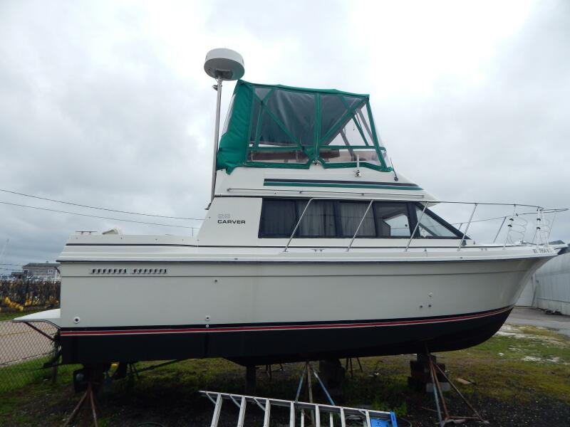 1983 Carver Mariner 2897 — photo 1