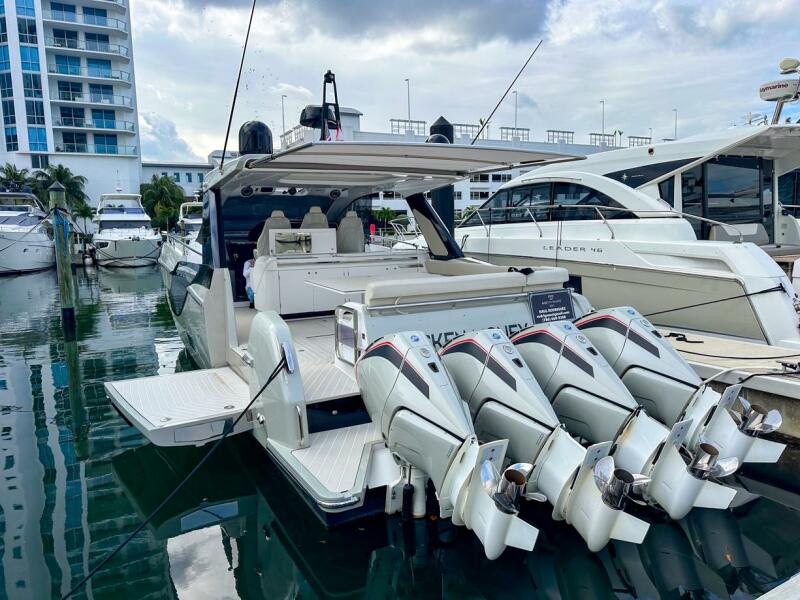 2023 Azimut Verve 47 — photo 1
