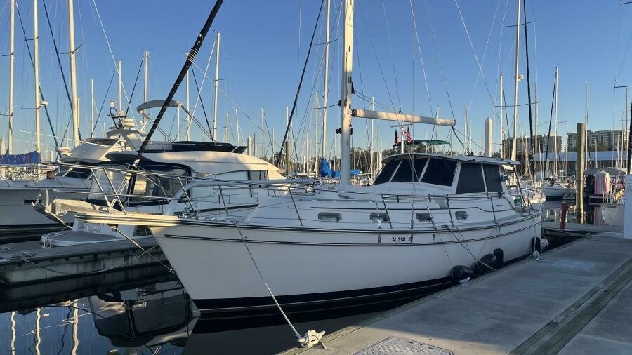 2008 Island Packet SP Cruiser / Motorsailer — photo 1