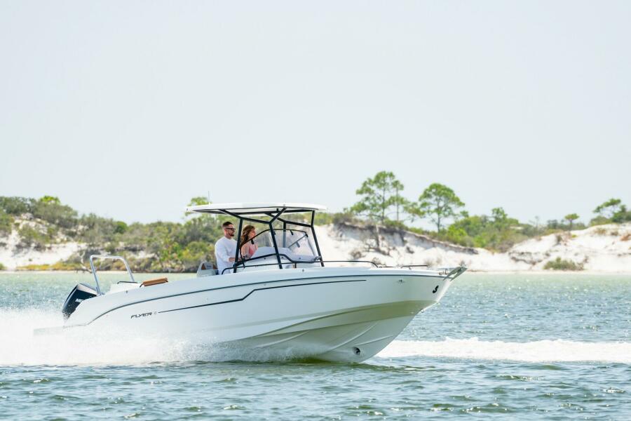 2026 Beneteau Flyer 8 SPACEdeck — photo 1