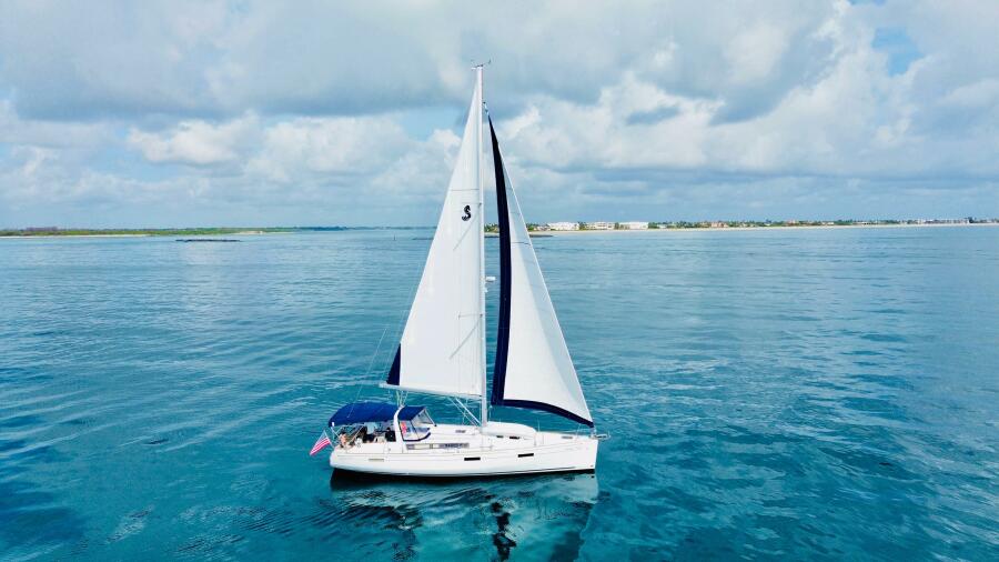 2015 Beneteau Oceanis 45 — photo 1