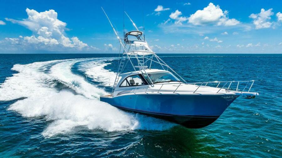 2023 Hatteras GT45X — photo 1
