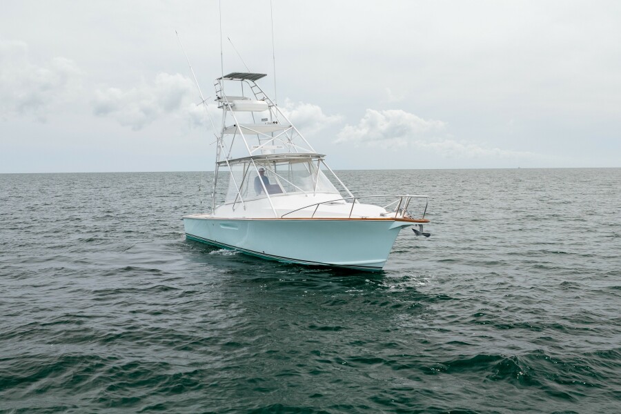 2004 Stolper 38 Express — photo 1