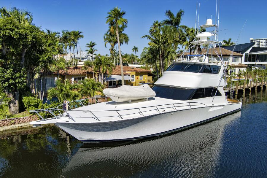 2008 Viking 74 Enclosed Bridge — photo 1