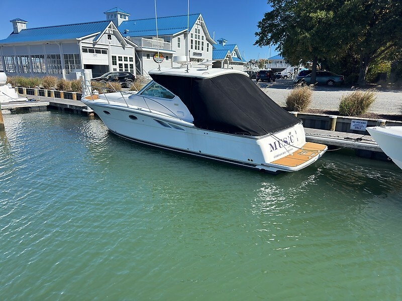 2000 Tiara Yachts 3500 Open — photo 1