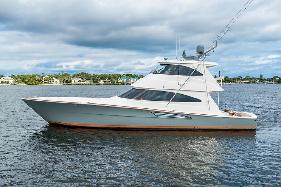 2019 Viking 68 Enclosed Bridge — photo 1