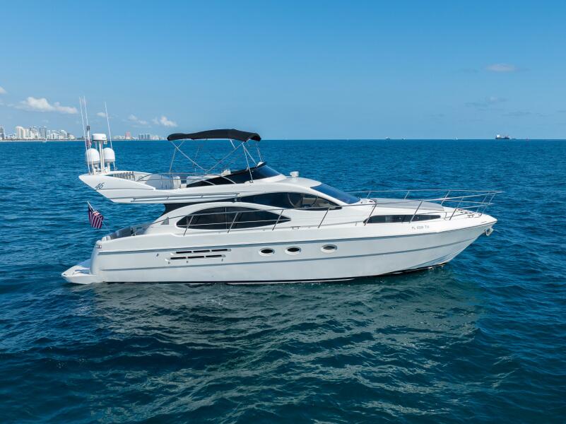 2001 Azimut 46 — photo 1
