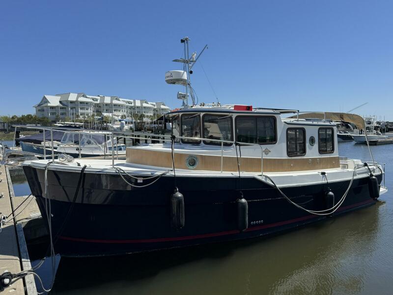 2012 Ranger Tugs R-29 — photo 1