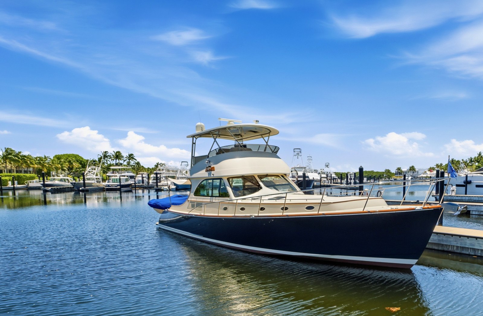 2007 Hinckley TALARIA 55MY — photo 1