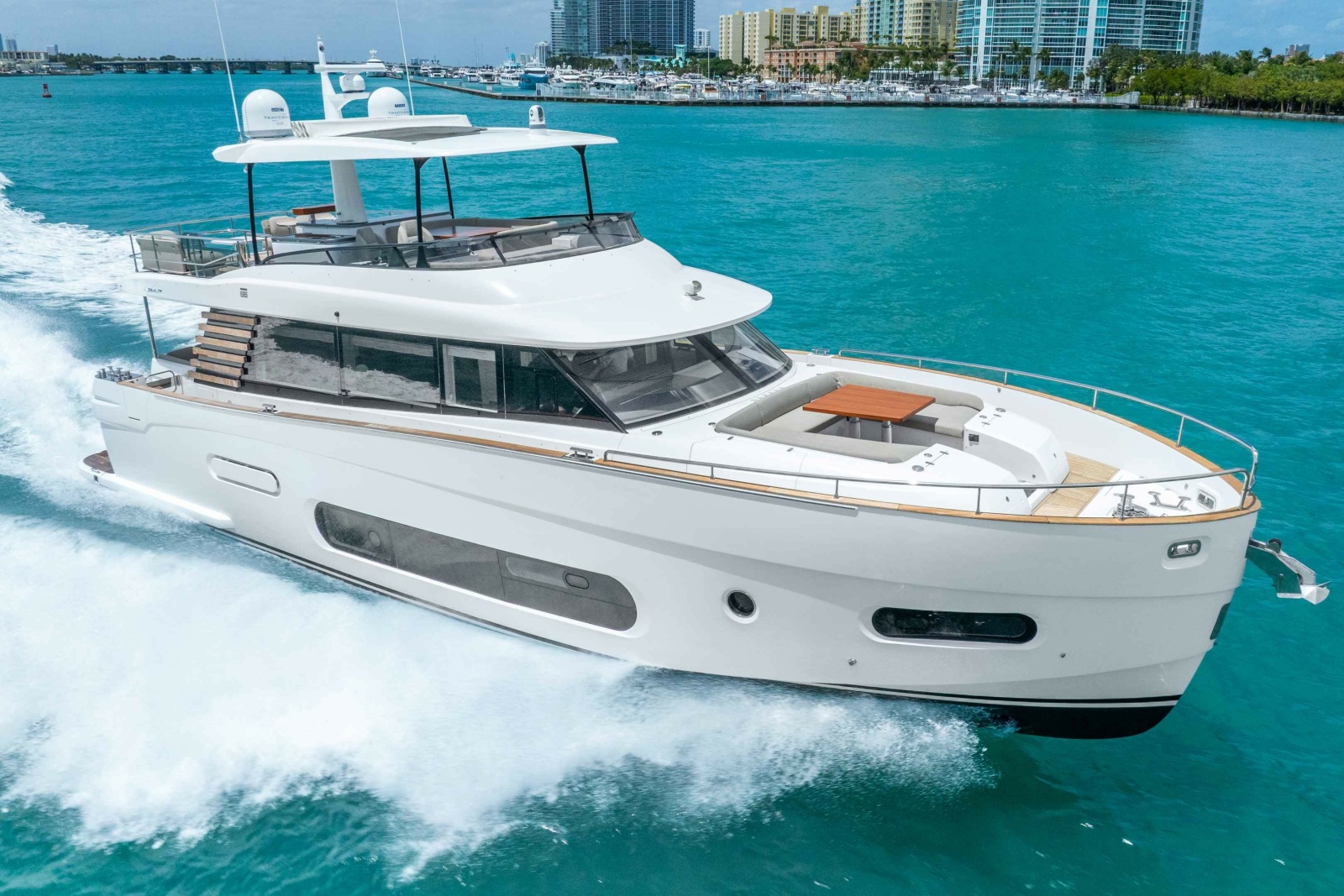 2023 Azimut Magellano 66 — photo 1