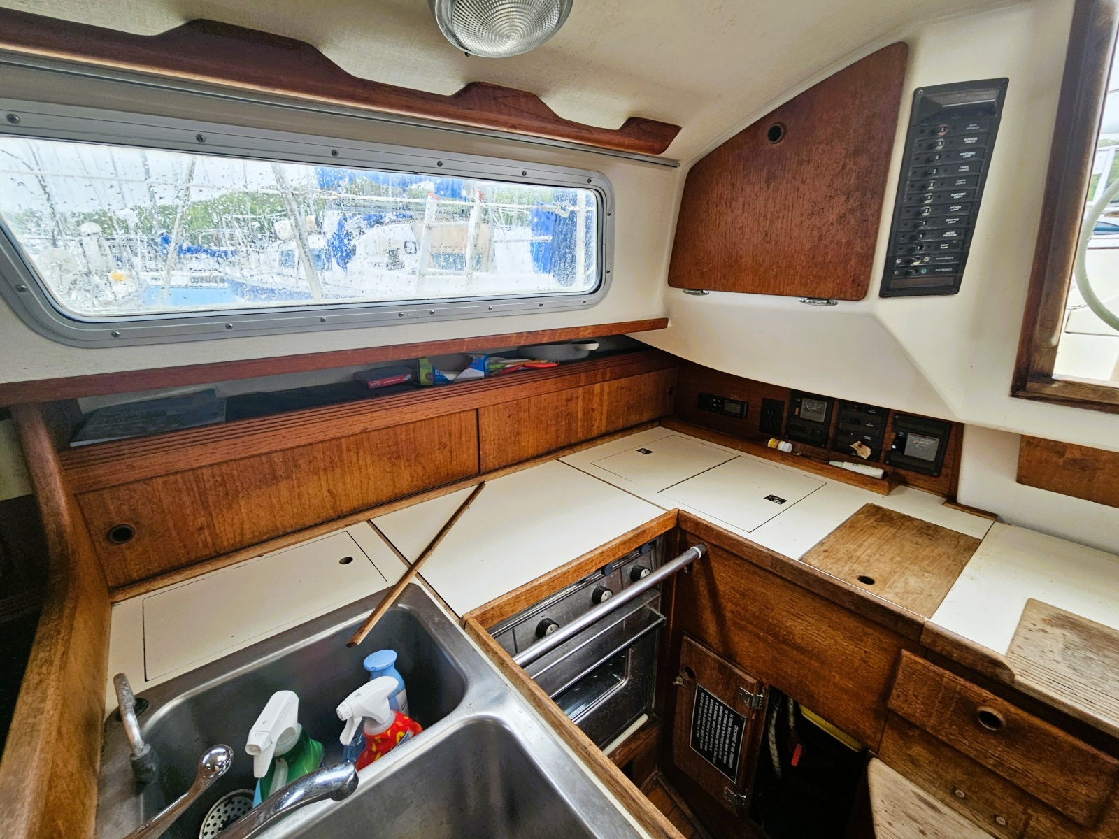 Photo 6