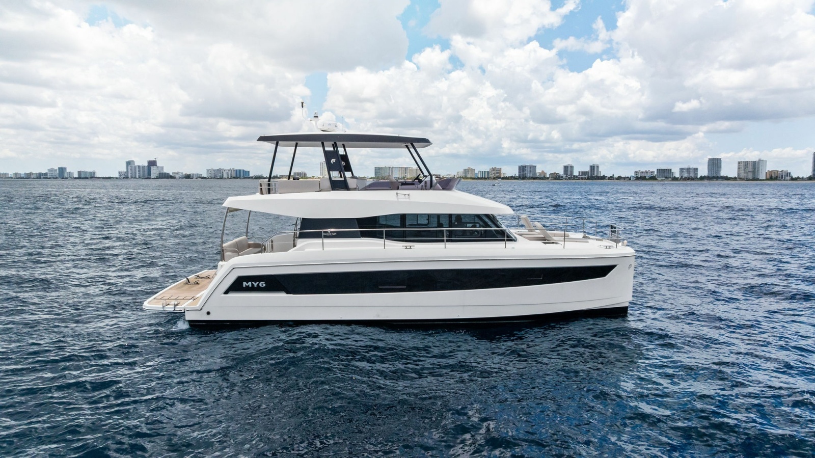2024 Fountaine Pajot MY6 — photo 1