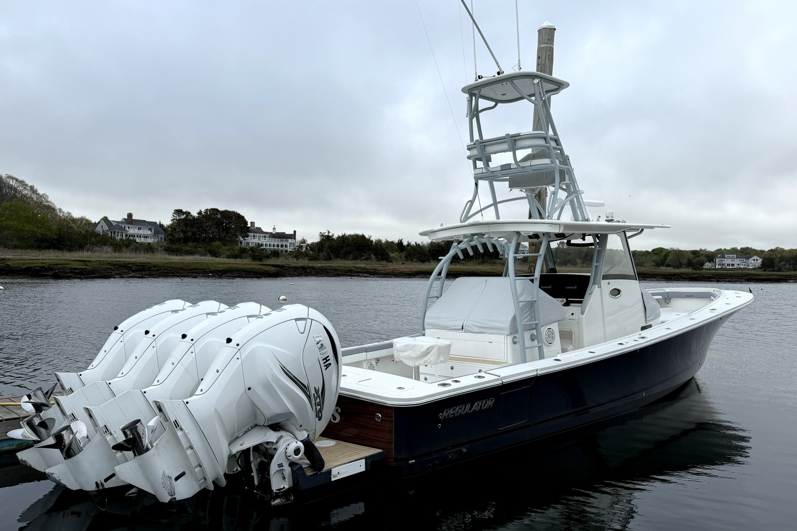 2019 Regulator 41 — photo 1
