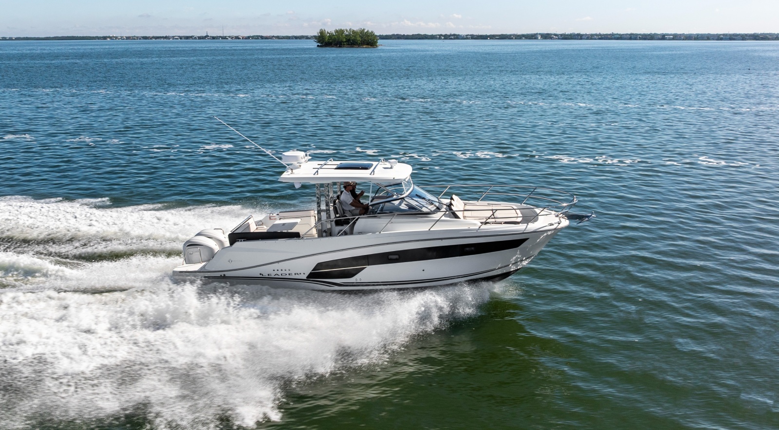 2024 Jeanneau Leader 10.5 WA — photo 1